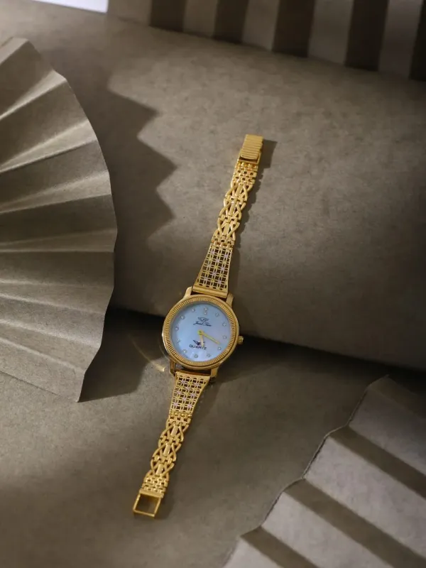 Gold Female Watch Lw12