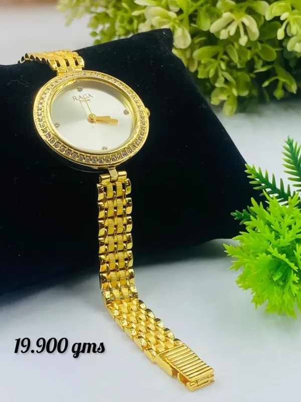 Gold Female Watch Lw6