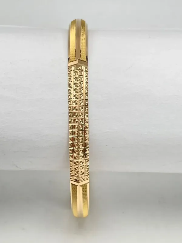 Gold Male Jaguar Kara Mjk19