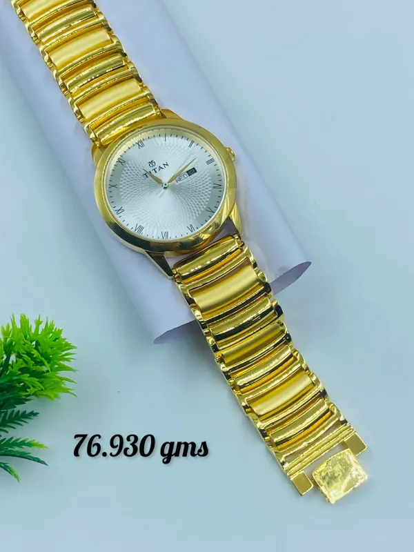 Gold Men's Watch Mw11