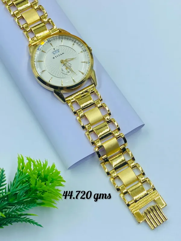 Gold Men's Watch Mw2