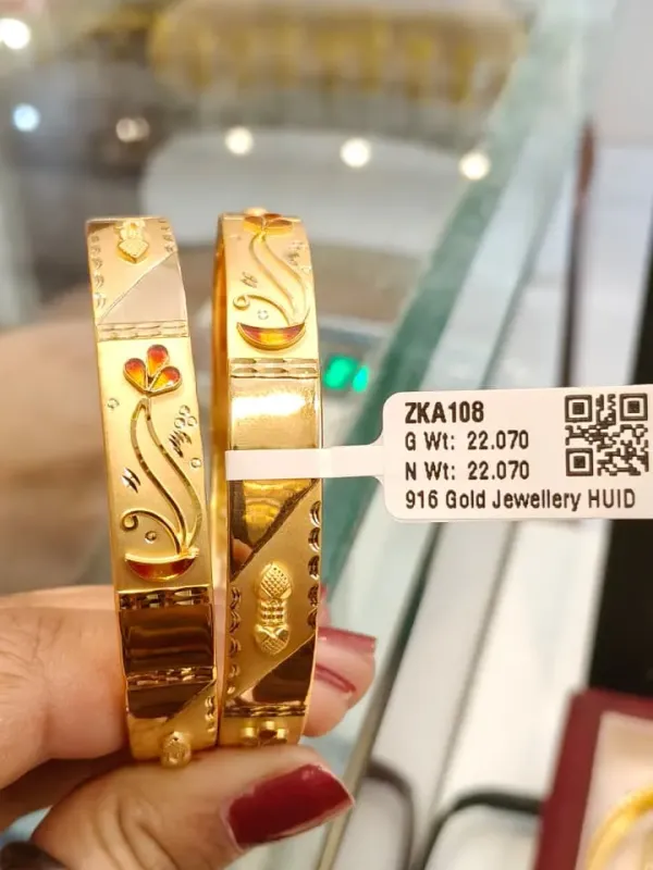 Gold kara Zka108