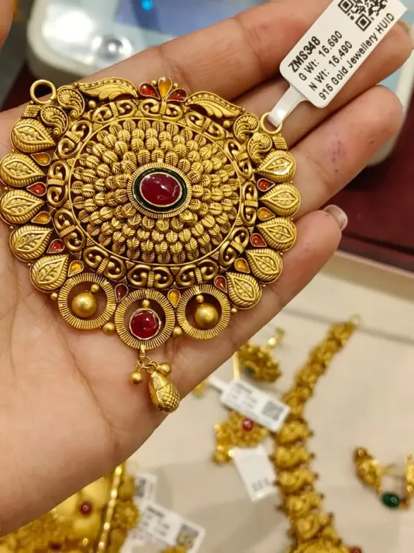 Antique Gold Mangalsutra Pendent Zms348
