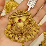 Antique Gold Mangalsutra Pendent Zms350