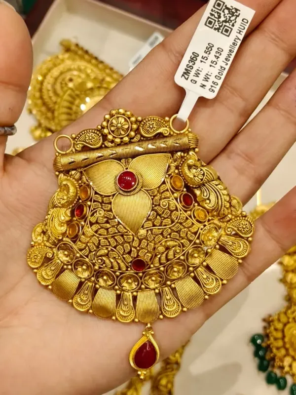 Antique Gold Mangalsutra Pendent Zms350