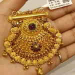 Gold Antique Mangalsutra Pendent Zms360