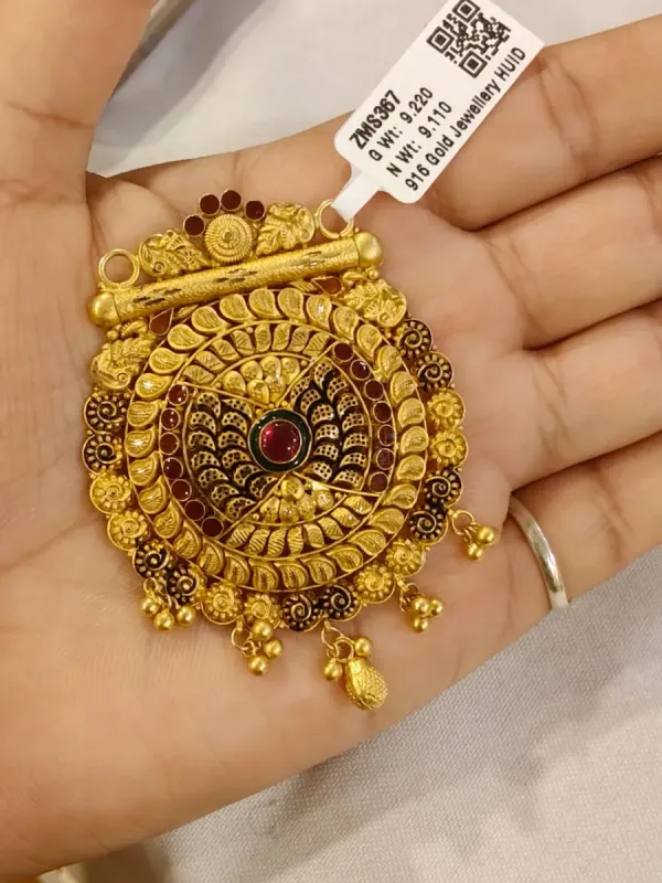 Gold Antique Mangalsutra Pendent Zms367