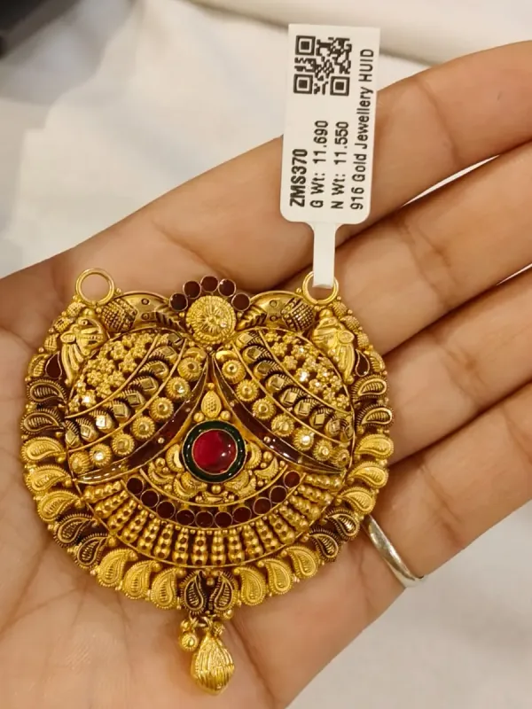 Gold Antique Mangalsutra Pendent Zms370