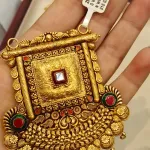 Gold Antique Mangalsutra Pendent Zms387
