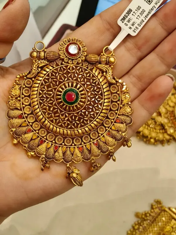 Gold Antique Mangalsutra Pendent Zms389