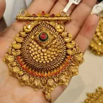 Gold Antique Mangalsutra Pendent Zms399