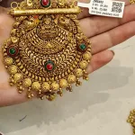 Gold Antique Mangalsutra Pendent Zms402